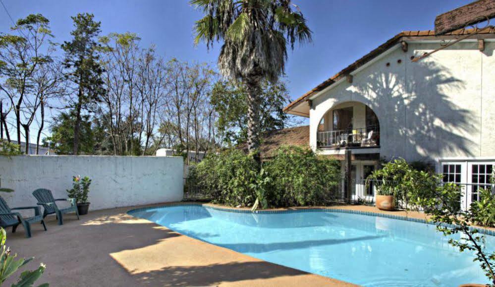 Lakehouse Bed And Breakfast Canyon Lake Exterior foto
